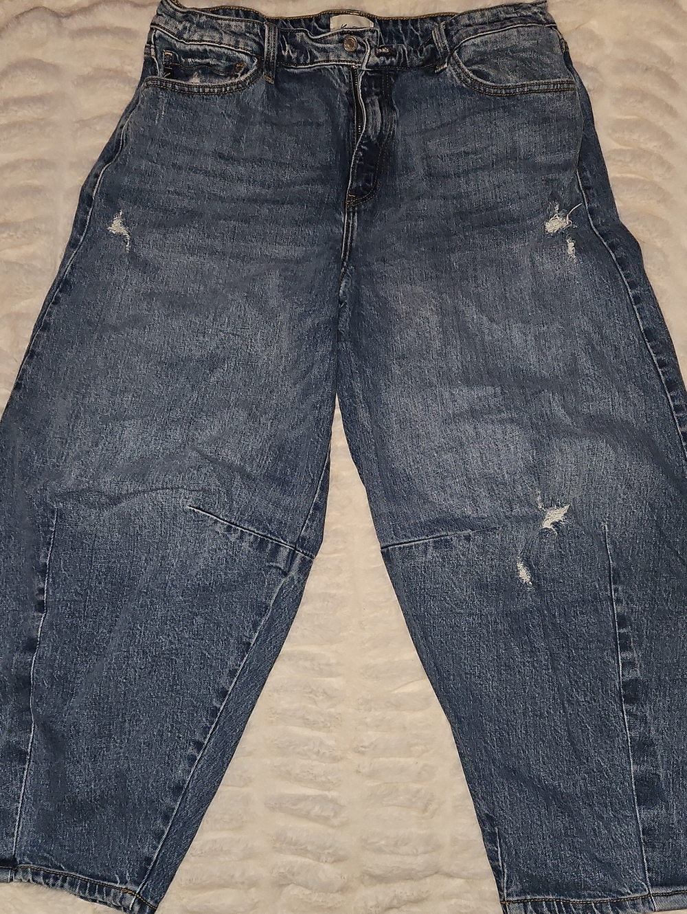KanCan Womens Barrel Relaxed Distressed Denim Jeans in Medium Blue